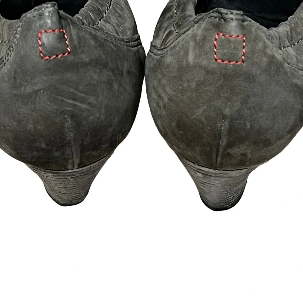 Hogl Gray Rivet Pumps